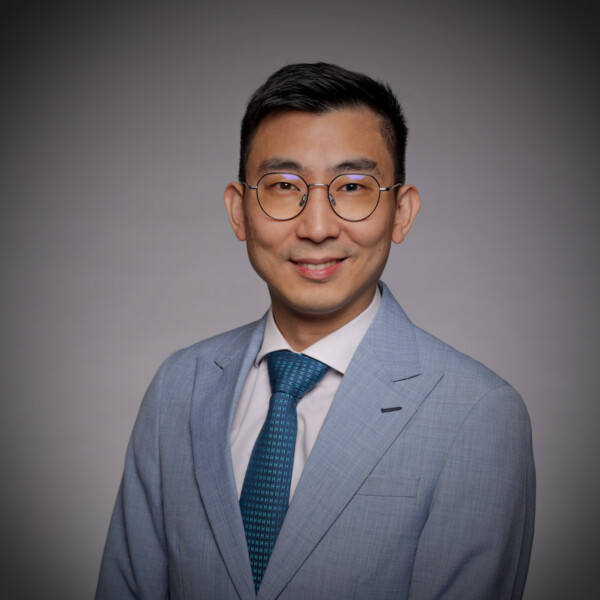 Dr Zenas Yiu